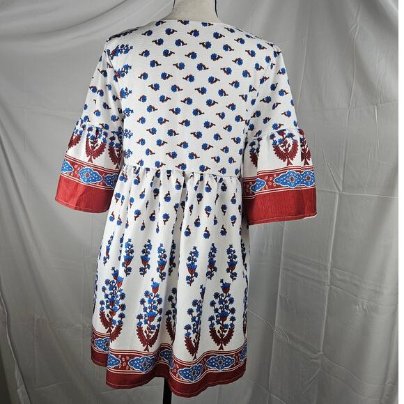 Chicwish Bell Sleeve Babydoll Dress White Red Blue Floral Print Boho Mini Dress - Picture 3 of 6